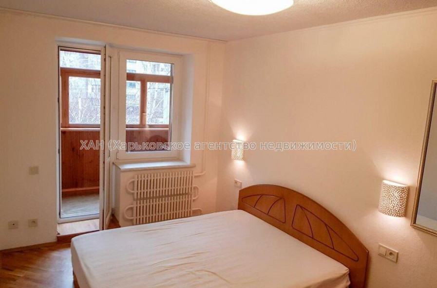Продам квартиру, Курчатова просп. , 3 кім., 66 м², косметический ремонт 