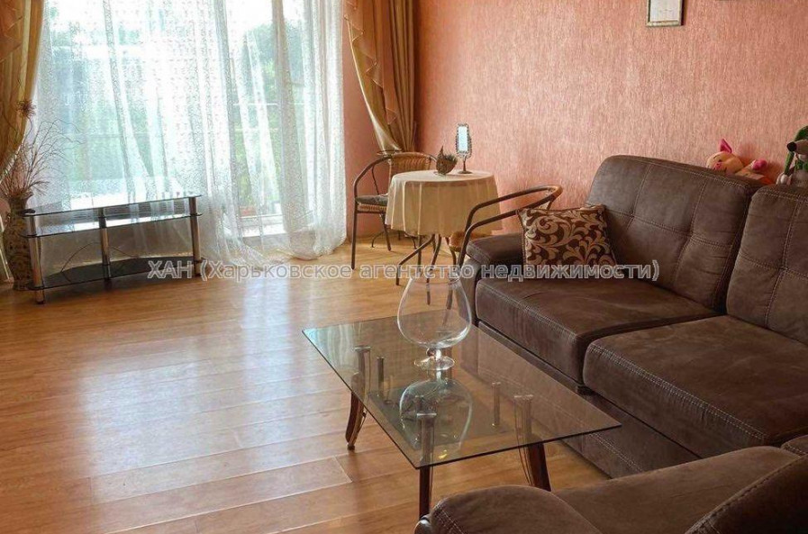 Продам квартиру, Культуры ул. , 2 кім., 51.60 м², советский ремонт 