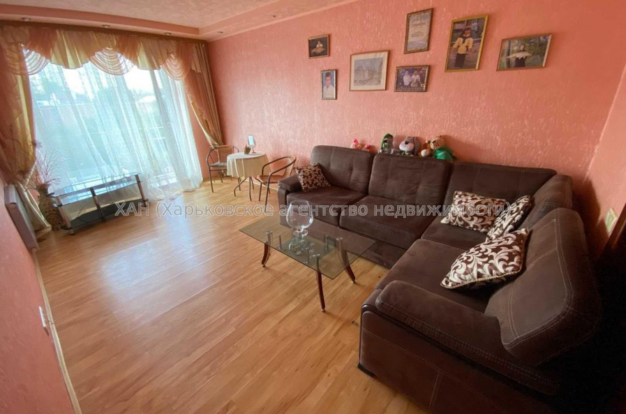 Продам квартиру, Культуры ул. , 2 кім., 51.60 м², советский ремонт 