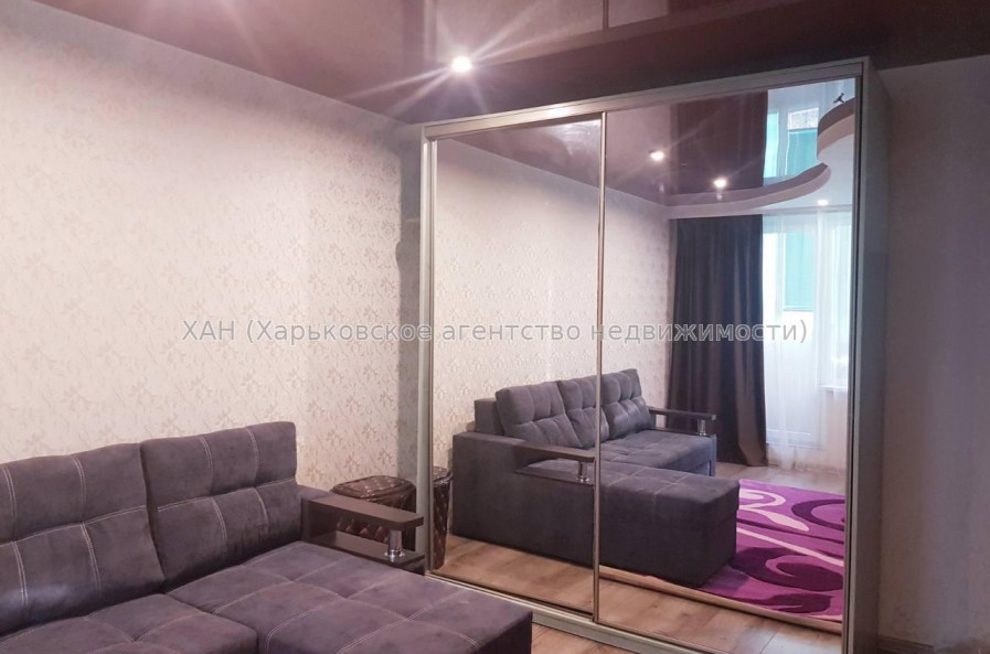 Продам квартиру, Академика Павлова ул. , 162 , 2  ком., 45 м², евроремонт 