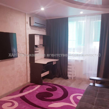 Продам квартиру, Академика Павлова ул. , 162 , 2 кім., 45 м², евроремонт 