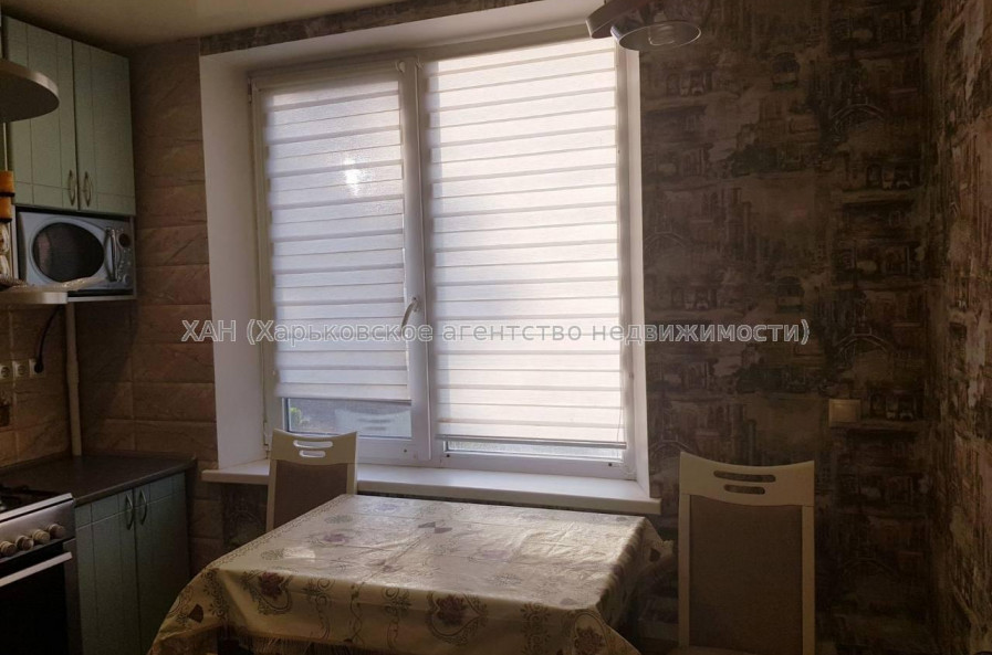 Продам квартиру, Академика Павлова ул. , 162 , 2  ком., 45 м², евроремонт 