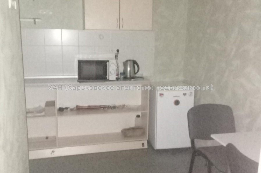Здам нежитлову нерухомість, офисное помещение , 4 кім., 127 м², капитальный ремонт 
