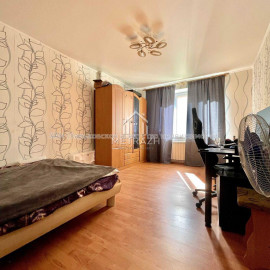 Продам квартиру, 1  ком., 38 м², косметический ремонт