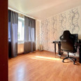 Продам квартиру, 1 кім., 38 м², косметический ремонт 