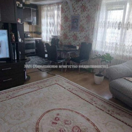 Продам квартиру, Проскуры ул. , 1 кім., 51 м², евроремонт