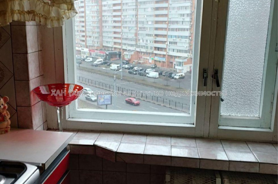 Продам квартиру, Аэрокосмический пр. , 3  ком., 62.70 м², косметический ремонт 