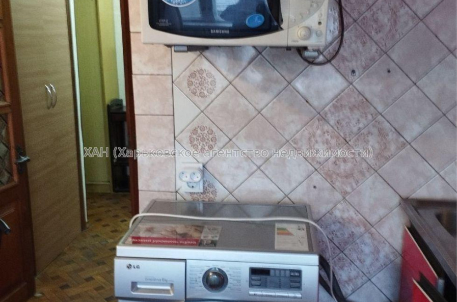 Продам квартиру, Аэрокосмический пр. , 3  ком., 62.70 м², косметический ремонт 