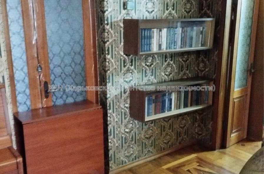 Продам квартиру, Аэрокосмический пр. , 3  ком., 62.70 м², косметический ремонт 