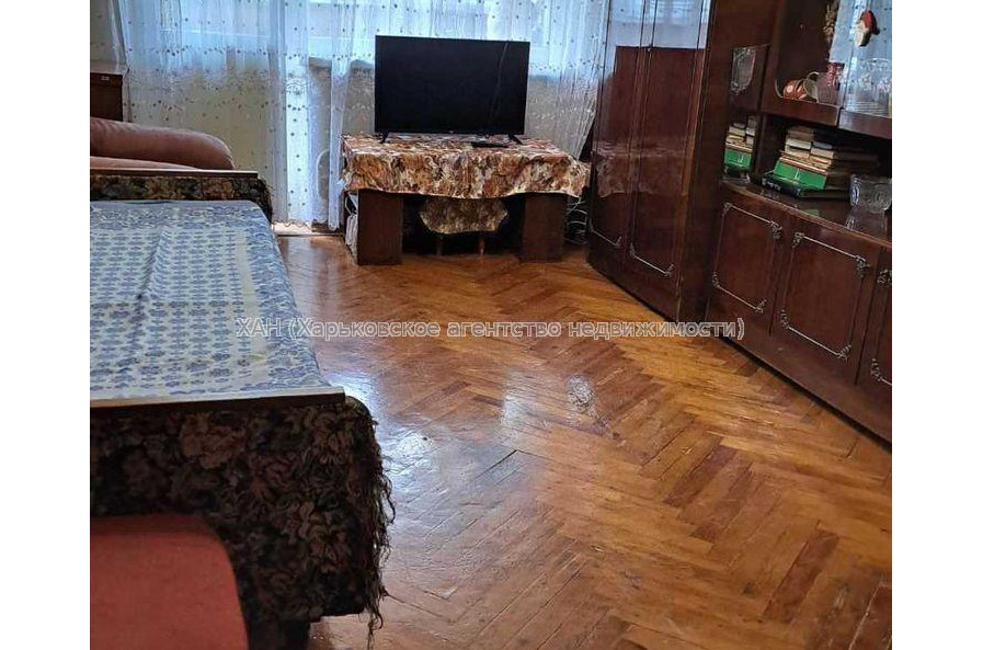 Здам квартиру, Тракторостроителей просп. , 2 кім., 48 м², косметический ремонт 