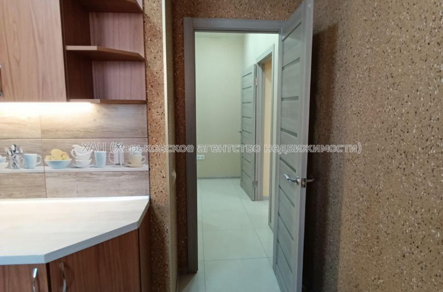 Продам квартиру, Георгия Тарасенко ул. , 1  ком., 39 м², капитальный ремонт 