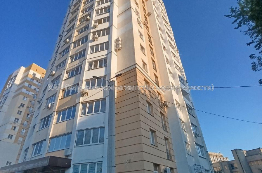 Продам квартиру, Георгия Тарасенко ул. , 1  ком., 39 м², капитальный ремонт 