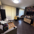 Продам квартиру, Деревянко ул. , 3  ком., 57 м², частичный ремонт 