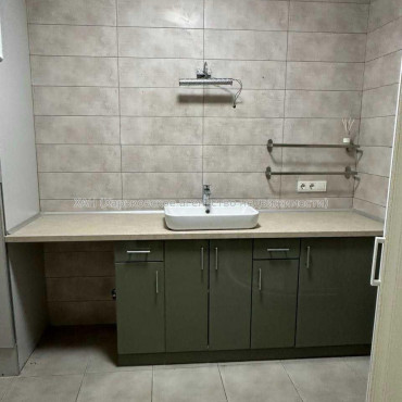 Продам квартиру, Мирослава Мисли ул. , 1  ком., 50 м², авторский дизайн 