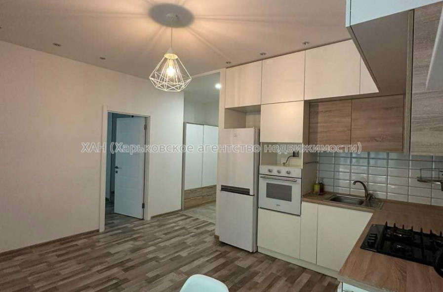 Продам квартиру, Мирослава Мисли ул. , 1  ком., 50 м², авторский дизайн 