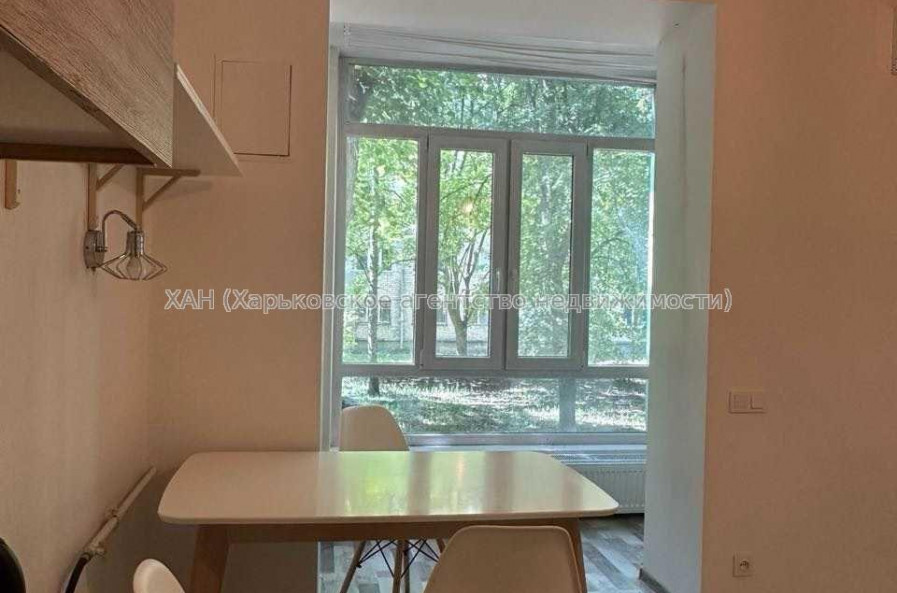 Продам квартиру, Мирослава Мисли ул. , 1  ком., 50 м², авторский дизайн 