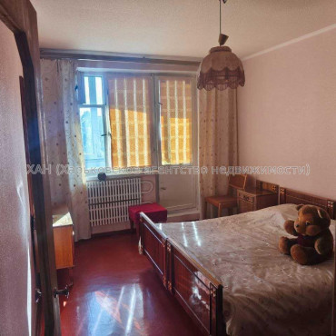 Продам квартиру, Пастера Луи ул. , 3  ком., 65 м², косметический ремонт 