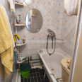 Продам квартиру, Пастера Луи ул. , 3  ком., 65 м², косметический ремонт 