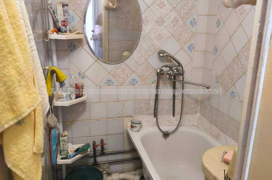 Продам квартиру, Пастера Луи ул. , 3  ком., 65 м², косметический ремонт 