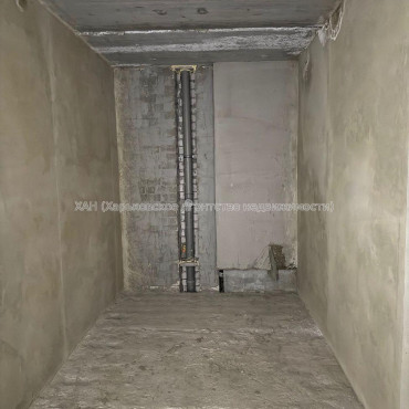 Продам квартиру, Профессорская ул. , 5 кім., 168 м², без отделочных работ 