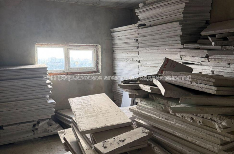 Продам квартиру, Профессорская ул. , 5 кім., 168 м², без отделочных работ 