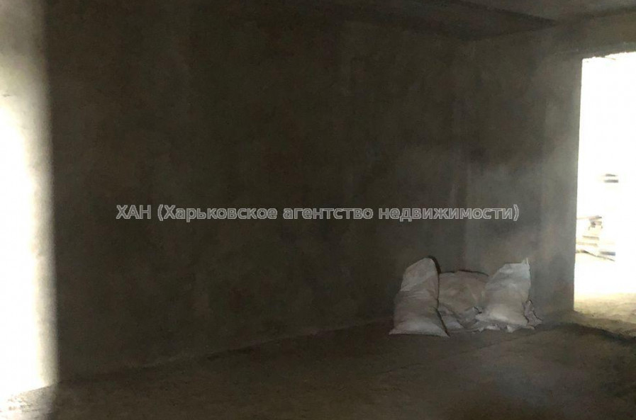 Продам квартиру, Профессорская ул. , 5 кім., 168 м², без отделочных работ 
