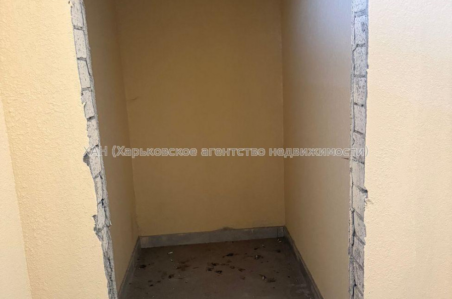 Продам квартиру, Профессорская ул. , 5 кім., 168 м², без отделочных работ 