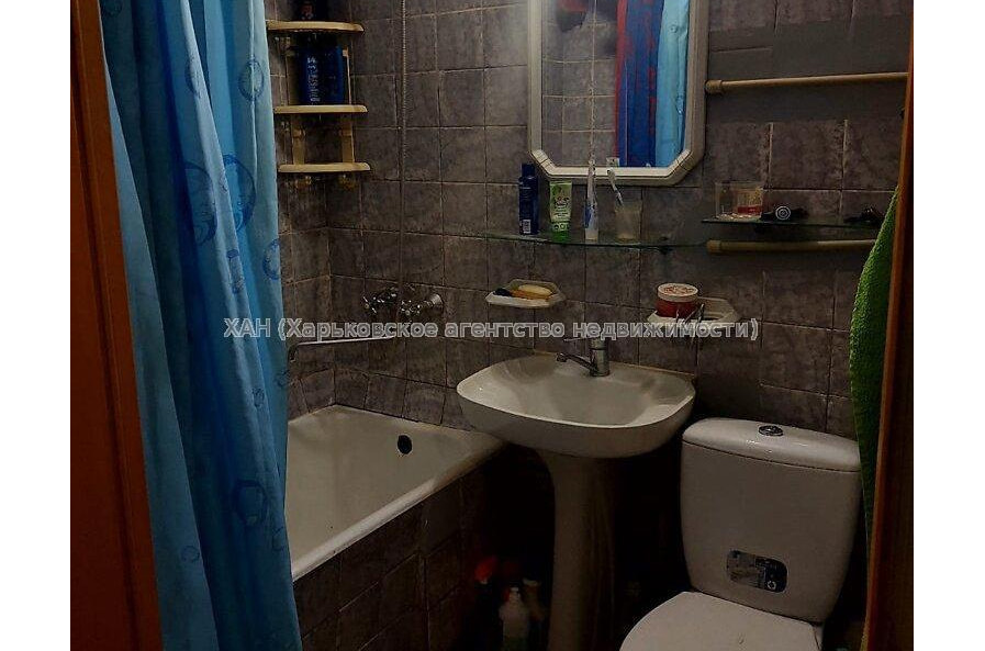 Продам квартиру, Полтавский Шлях ул. , 1  ком., 30 м², косметический ремонт 
