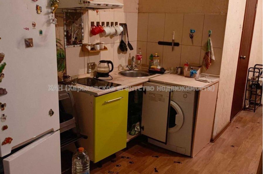 Продам квартиру, Текстильная ул. , 1 кім., 17.80 м², косметический ремонт 