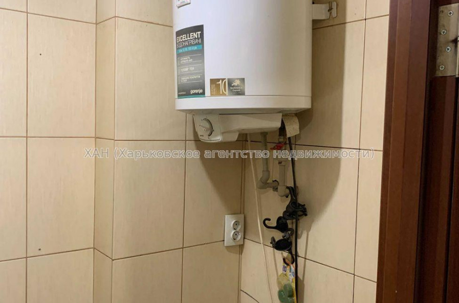 Продам квартиру, Текстильная ул. , 1 кім., 17.80 м², косметический ремонт 