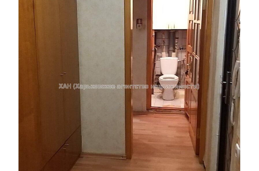 Продам квартиру, Клочковская ул. , 3  ком., 67.30 м², косметический ремонт 