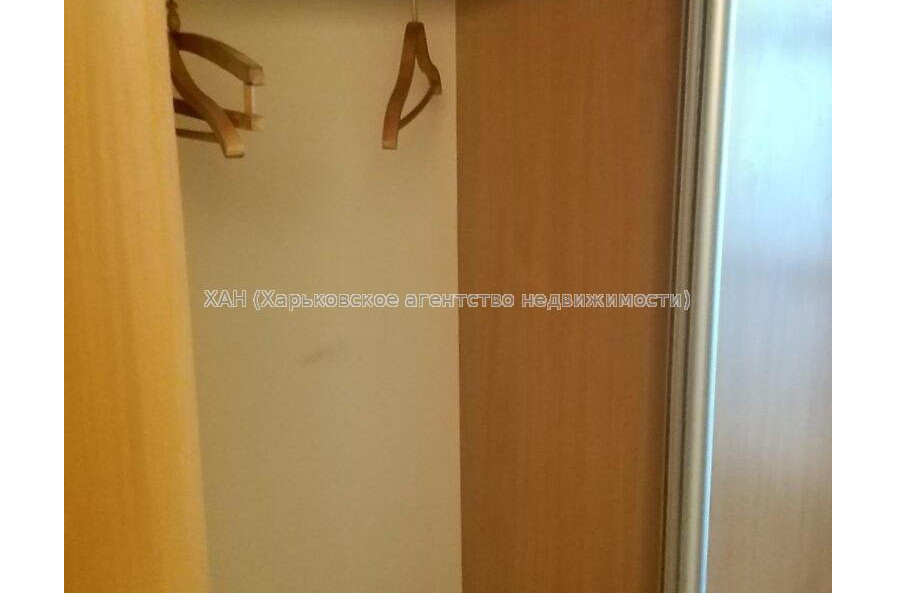 Продам квартиру, Клочковская ул. , 3  ком., 67.30 м², косметический ремонт 