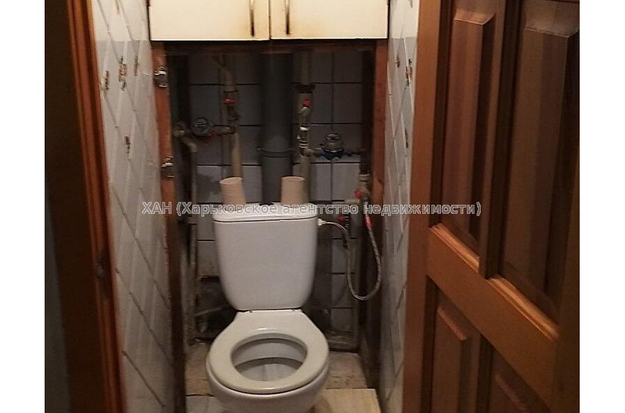 Продам квартиру, Клочковская ул. , 3  ком., 67.30 м², косметический ремонт 