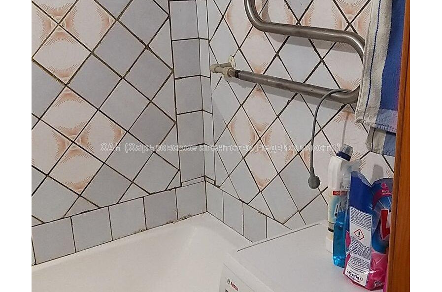 Продам квартиру, Клочковская ул. , 3  ком., 67.30 м², косметический ремонт 