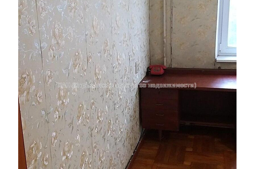 Продам квартиру, Клочковская ул. , 3  ком., 67.30 м², косметический ремонт 