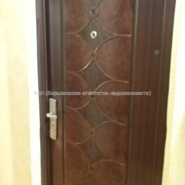 Продам квартиру, Клочковская ул. , 3 кім., 67.30 м², косметический ремонт 