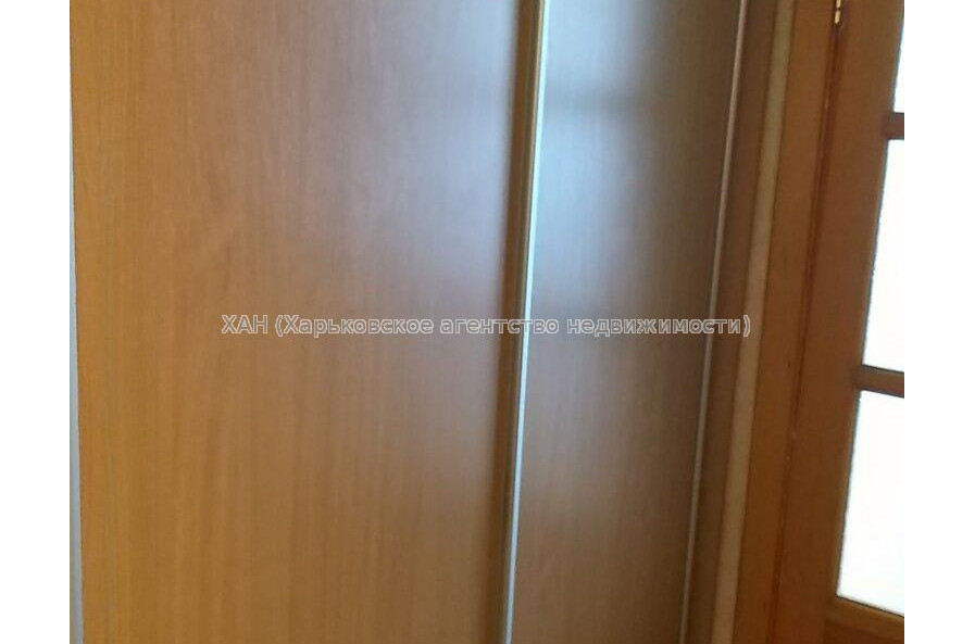 Продам квартиру, Клочковская ул. , 3  ком., 67.30 м², косметический ремонт 