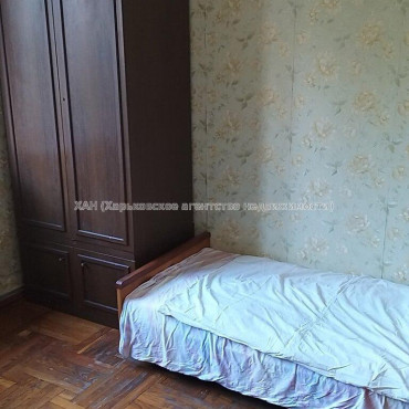 Продам квартиру, Клочковская ул. , 3 кім., 67.30 м², косметический ремонт 