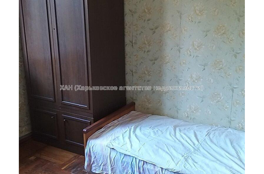 Продам квартиру, Клочковская ул. , 3  ком., 67.30 м², косметический ремонт 