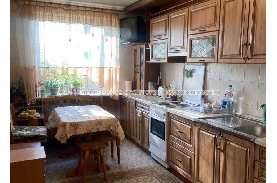 Здам квартиру, Аэрокосмический пр. , 2 кім., 60 м², капитальный ремонт 