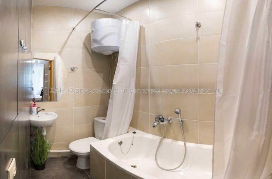 Продам квартиру, Ярославская ул. , 21 , 1  ком., 21 м², капитальный ремонт 