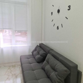Продам квартиру, Деревянко ул. , 16А , 1 кім., 18 м², капитальный ремонт
