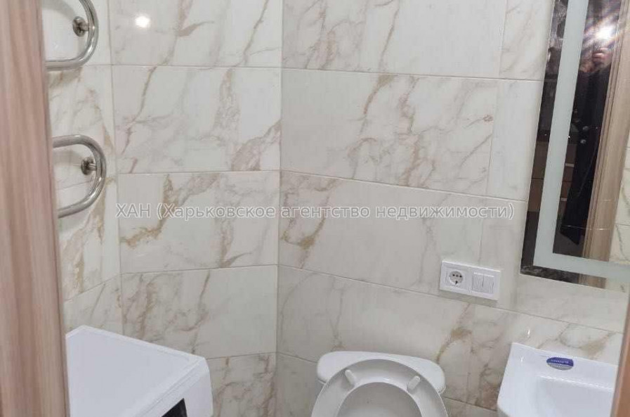 Продам квартиру, Деревянко ул. , 16А , 1 кім., 18 м², капитальный ремонт 