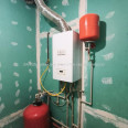 Продам дом, Клубничная ул. , 280 м², 10 сот., частичный ремонт 