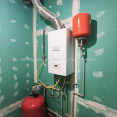 Продам дом, Клубничная ул. , 280 м², 10 сот., частичный ремонт 
