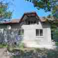 Продам дом, Клубничная ул. , 280 м², 10 сот., частичный ремонт 
