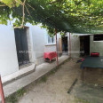 Продам дом, Клубничная ул. , 280 м², 10 сот., частичный ремонт 