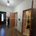 Продам дом, Клубничная ул. , 280 м², 10 сот., частичный ремонт 