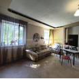 Продам дом, Клубничная ул. , 280 м², 10 сот., частичный ремонт 