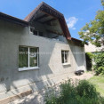 Продам дом, Клубничная ул. , 280 м², 10 сот., частичный ремонт 